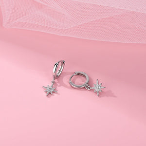 Womens Niche - style Star Stud Earrings With A Hexagram Design - Zambeel