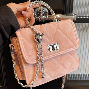 Women's Portable Diamond Chain Messenger Bag - Zambeel
