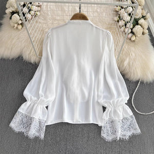 Womens Retro Elegant Loose - Fit Lace - Patch Flare - Sleeve Shirt - Zambeel
