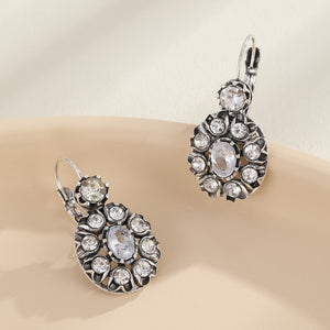 Women's Retro Fashion Creative Earrings - Zambeel