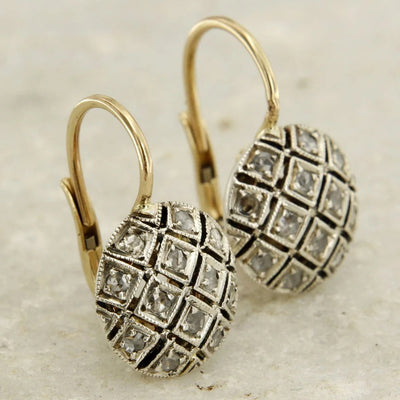 Womens Retro - Style Fashionable Creative Earrings - Zambeel