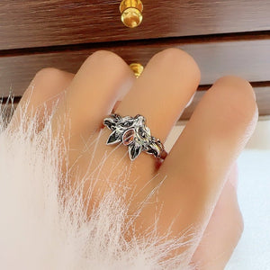 Women's Spirit Fox Ring Exquisite, Fashionable & High - End Minimalist Versatile Band Chic Niche Index Finger Ring - Zambeel