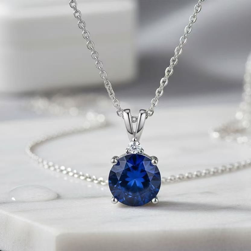 Womens Stylish And Elegant Necklace - Zambeel