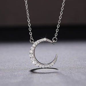 Women's Stylish Simple And Versatile Moon Necklace - Zambeel