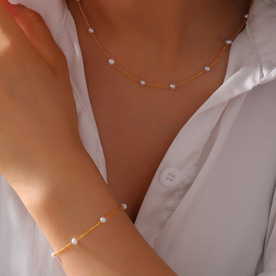 Womens Versatile Round Titanium Steel Bracelet That Wont Fade - Zambeel